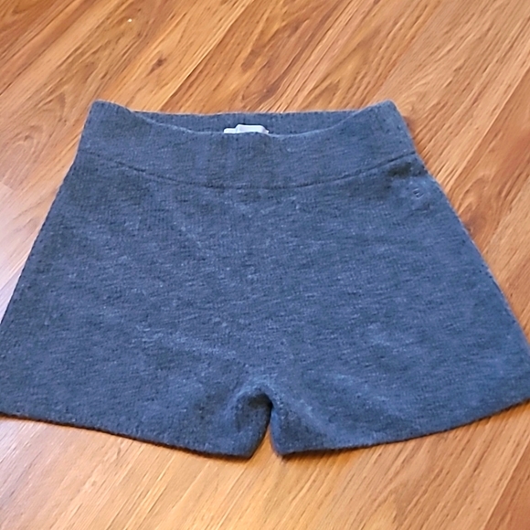 Everlane Wool Shorts - Picture 1 of 4